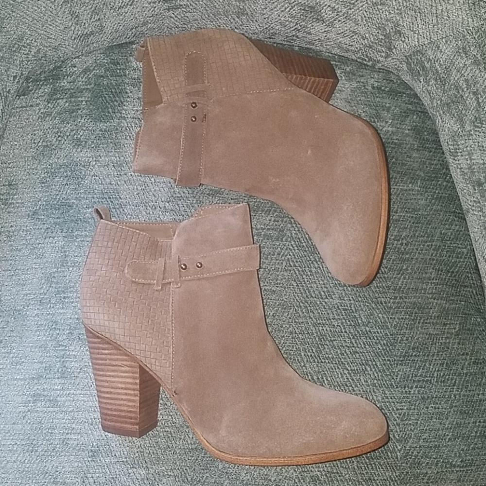 🎉Suede Ankle Boot - Picture 2 of 8